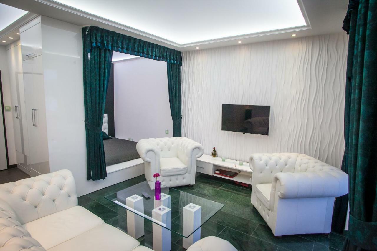 Royal Apartment In City Centre Suwałki Esterno foto