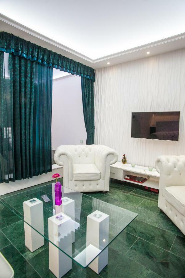 Royal Apartment In City Centre Suwałki Esterno foto
